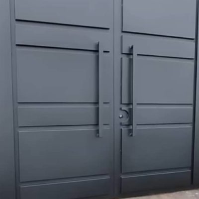 درب حیاط آهنی طرح پازلی