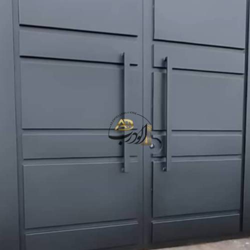 درب حیاط آهنی طرح پازلی درب حیاط آهنی طرح پازلی