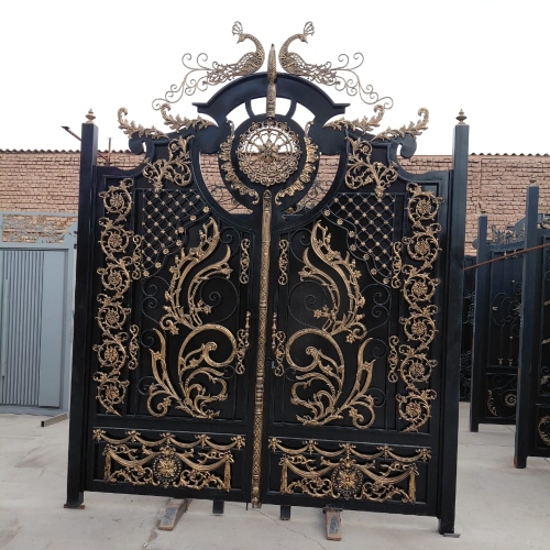  نصب درب حیاط و پارکینگ