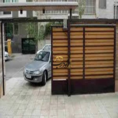 ساخت درب ریلی پارکینگ در اصفهان